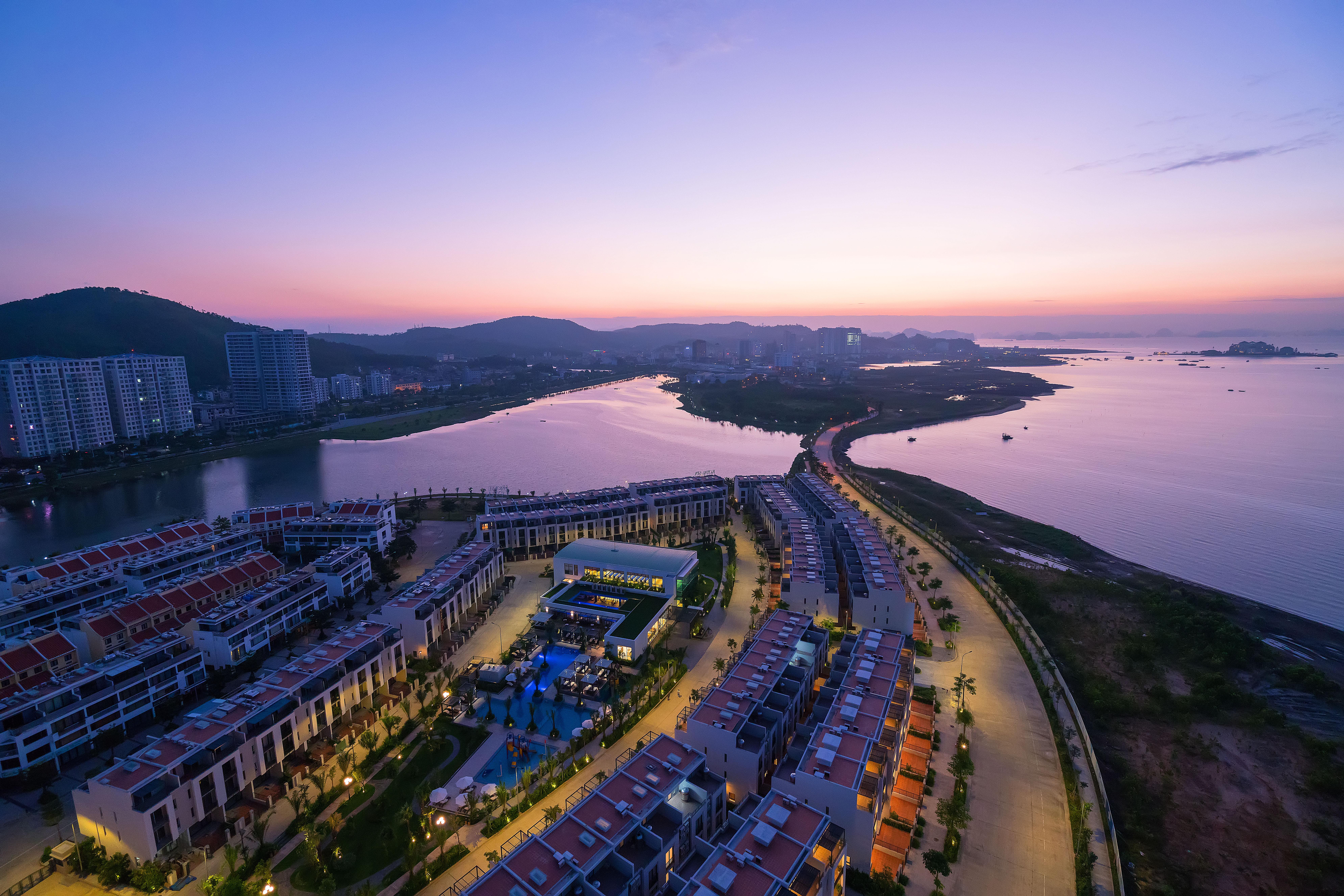 Royal Lotus Ha Long Resort & Villas Экстерьер фото